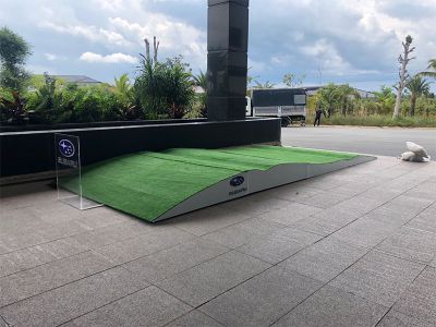 Welcome stage